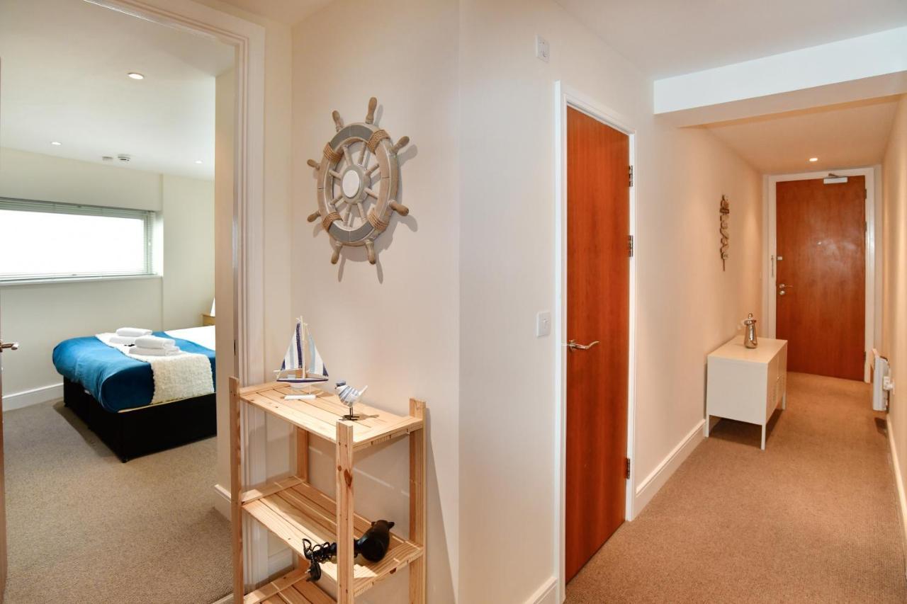 Meridian Quay Apartments, By Jsw Short Stay Swansea Exterior foto